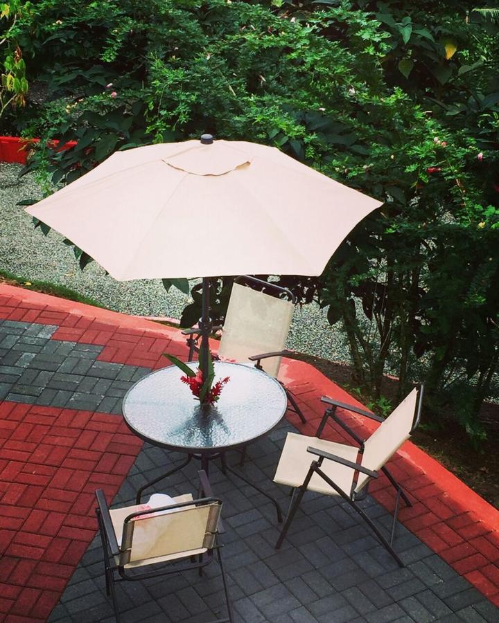 Hotel Casa Conley Del Mar Puerto Viejo de Talamanca Екстер'єр фото