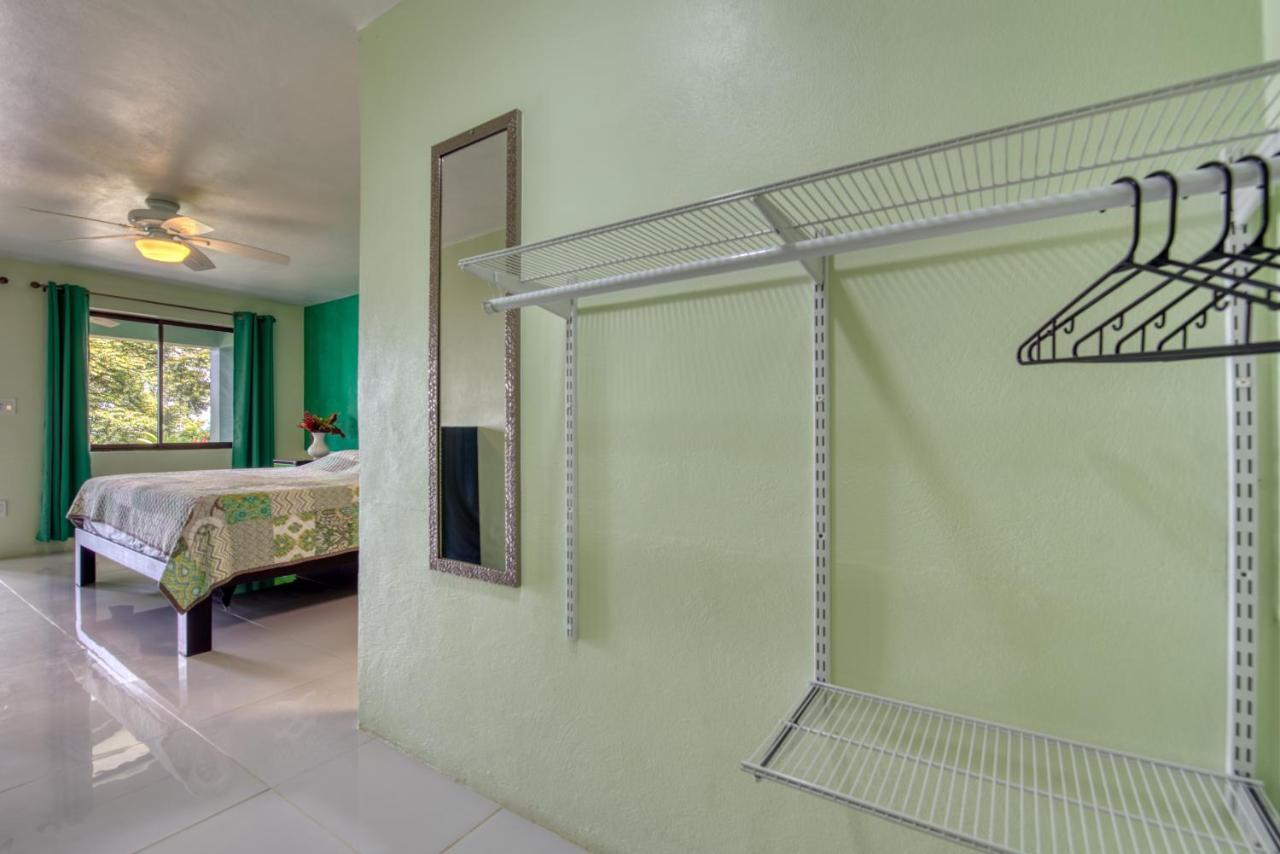 Hotel Casa Conley Del Mar Puerto Viejo de Talamanca Екстер'єр фото